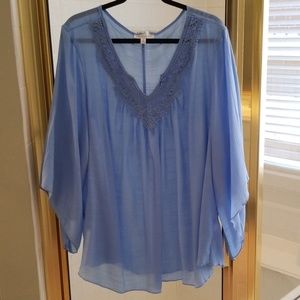 SPENSE Lace trim v neck flowy top